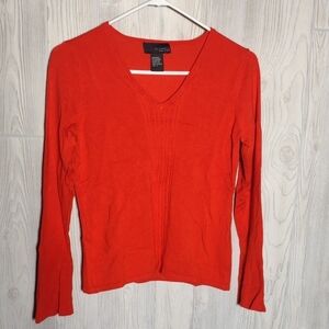 ✴️3 for $15: V-Neck Cabled Sweater